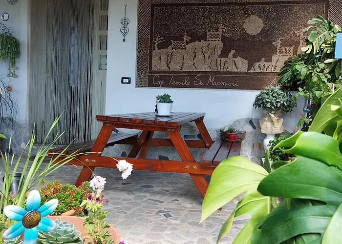 Oda ve Kahvaltı I Girasoli